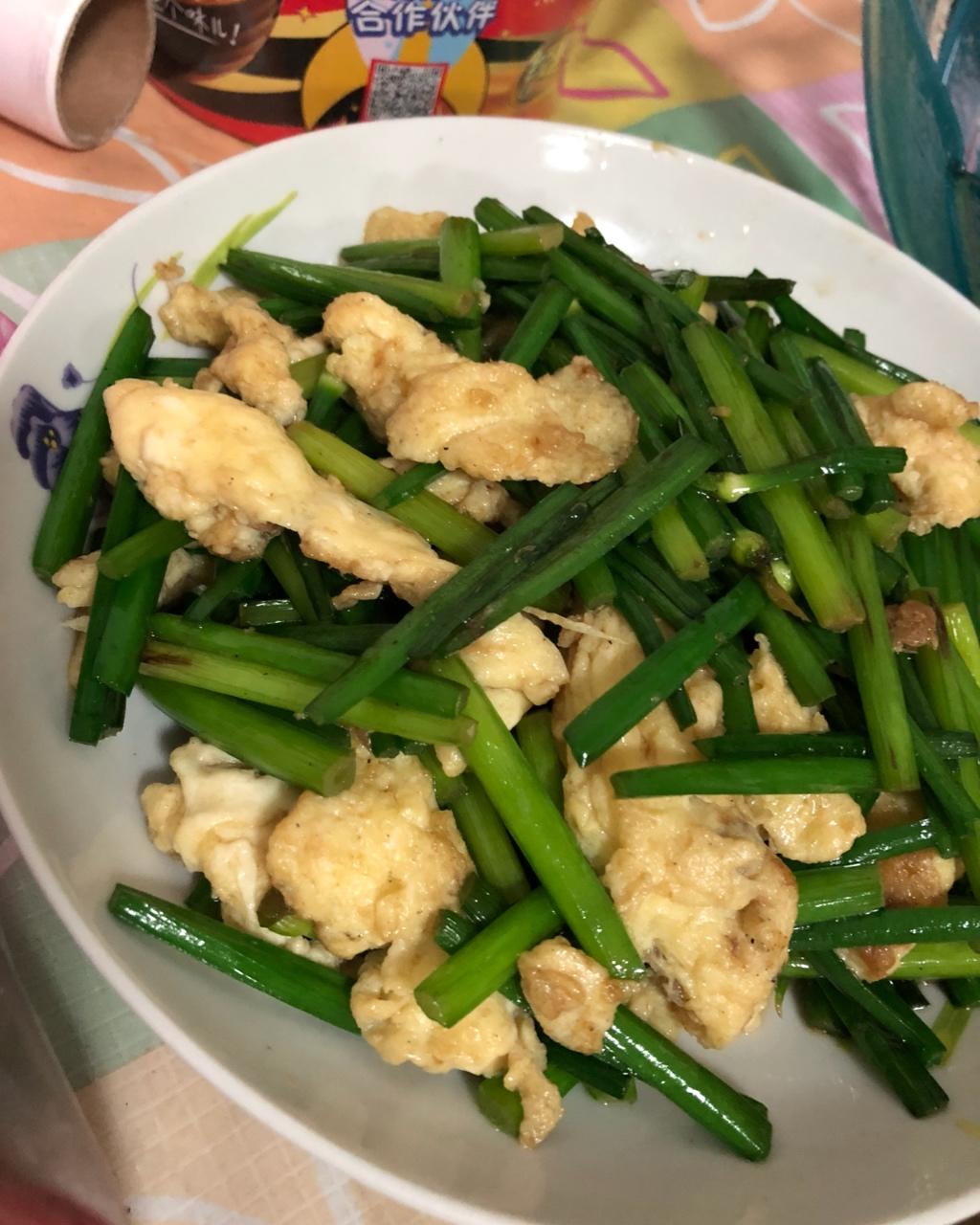 蒜苗炒鸡蛋