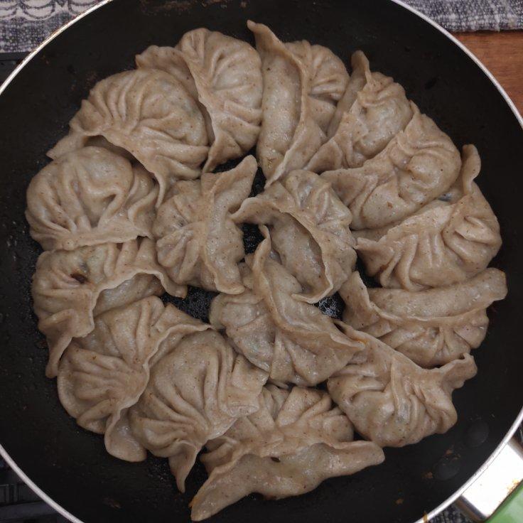 【免揉】皮薄筋道冻后不破的饺子皮