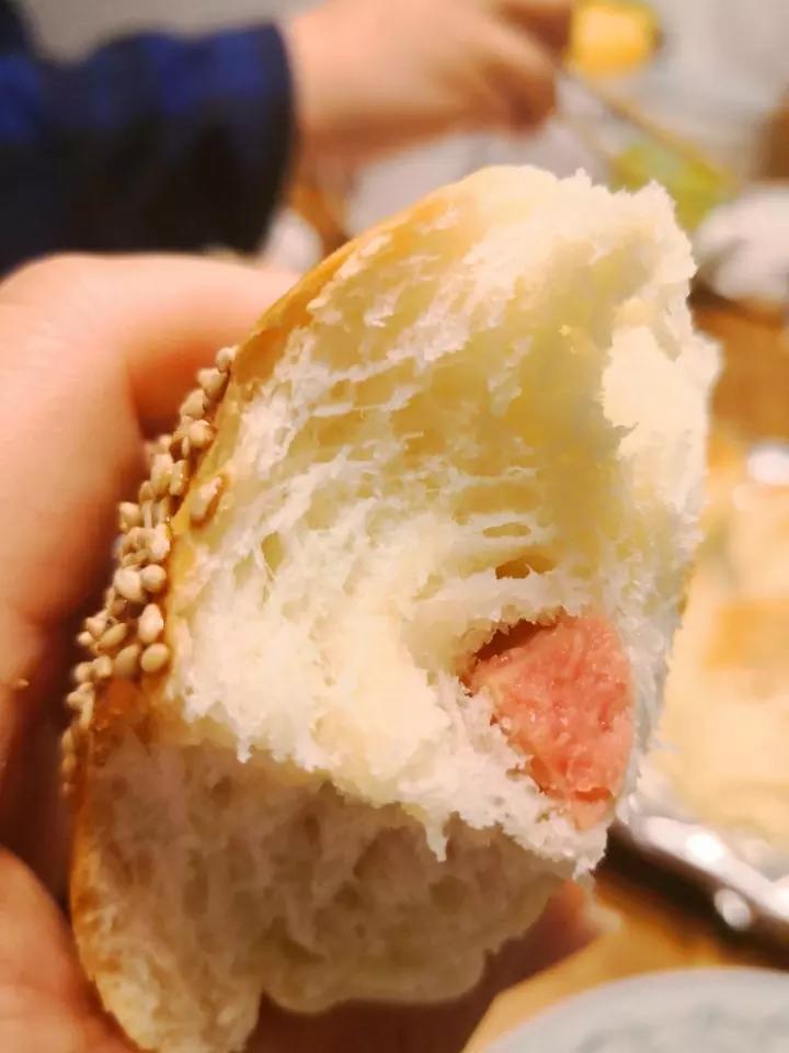 淡奶油面包   （口感超柔软，不会揉面发酵的进，小白食谱）