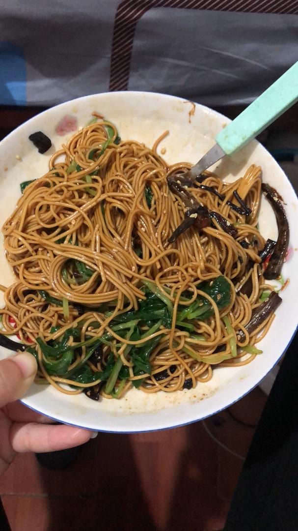 直击灵魂的葱油拌面