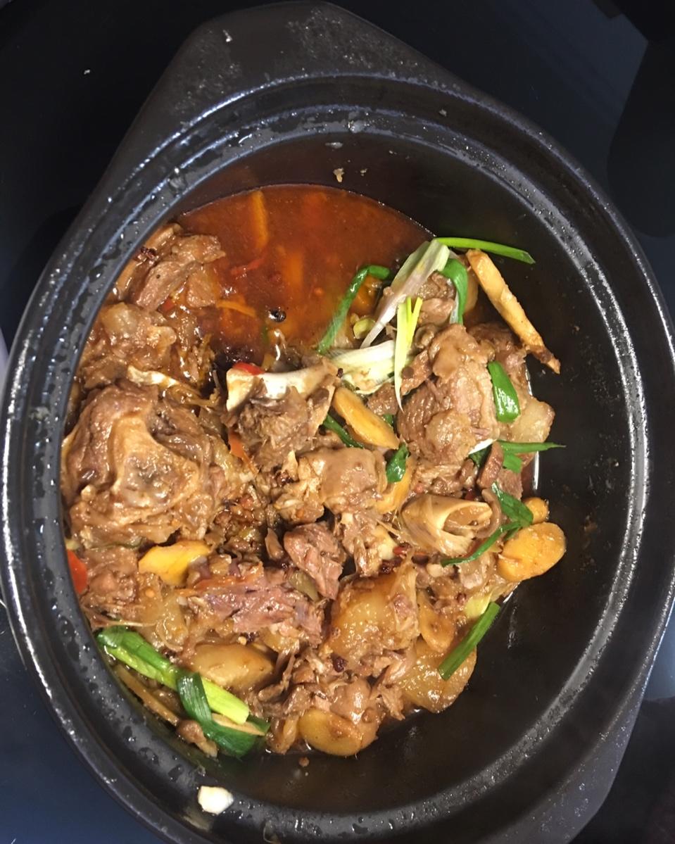萝卜焖羊肉