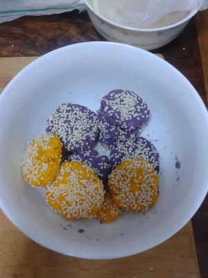 南瓜饼紫薯饼的做法 步骤3