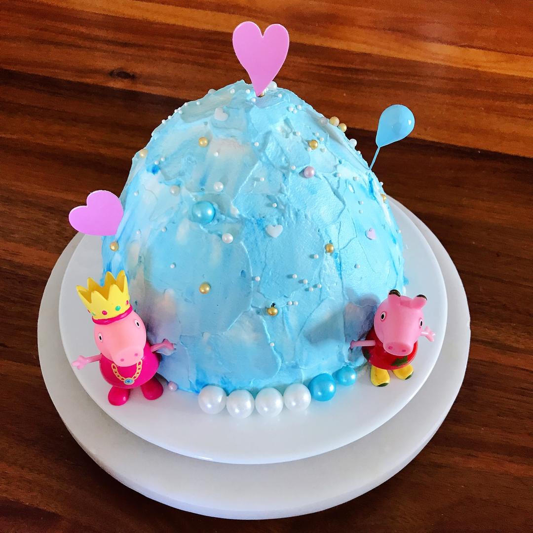 小猪佩奇场景蛋糕