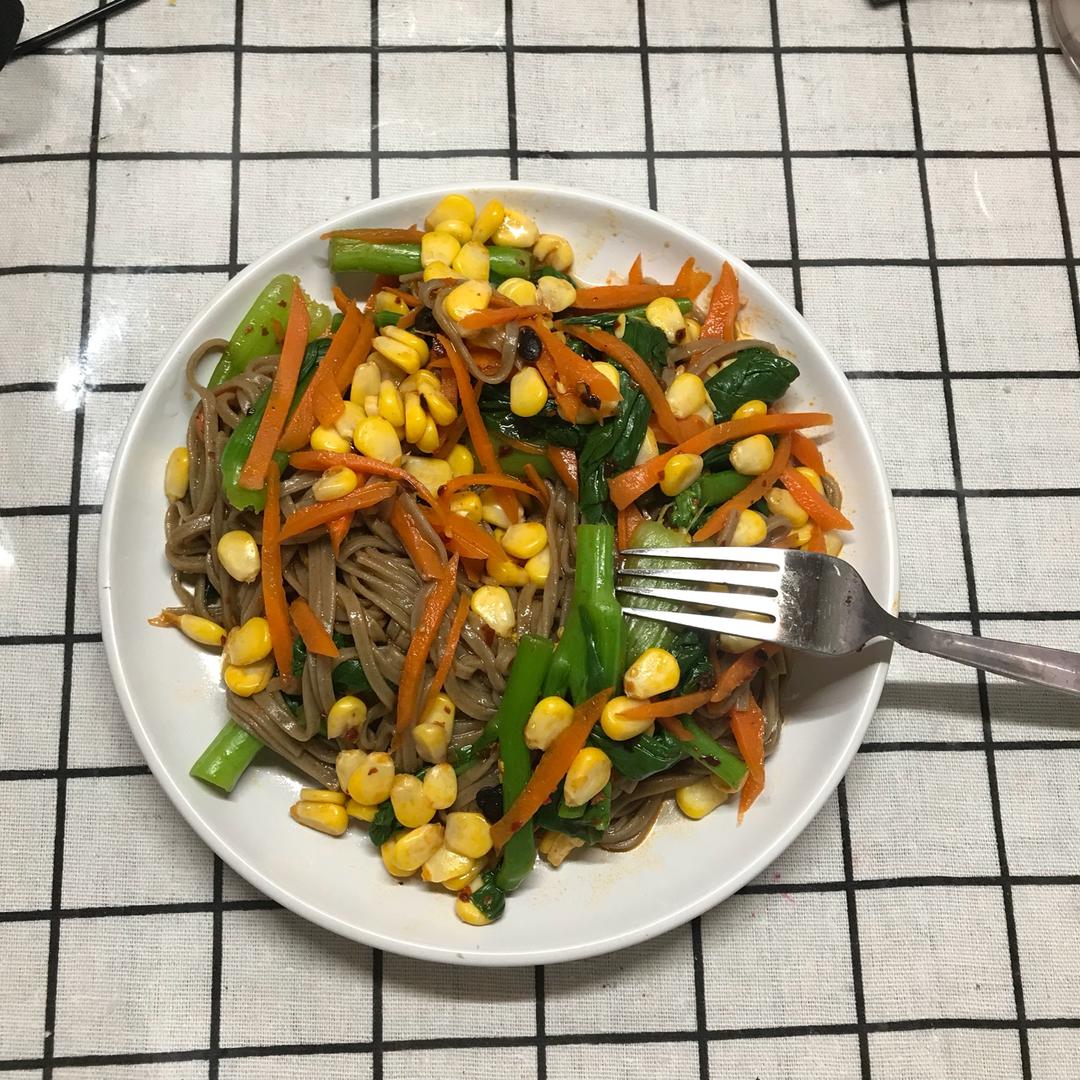 凉拌荞麦面