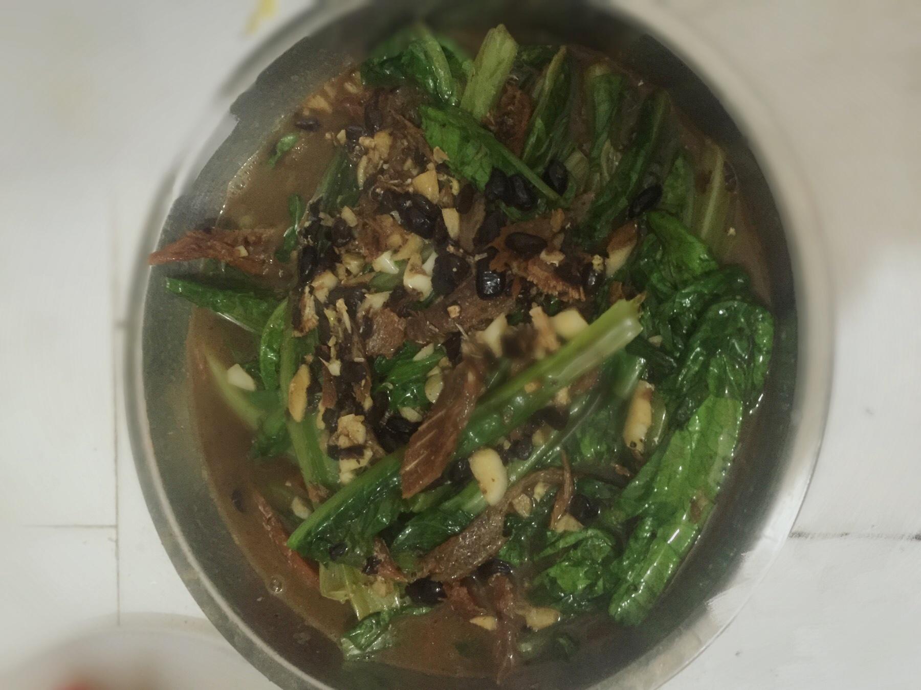 豆鼓鲮鱼油麦菜的做法