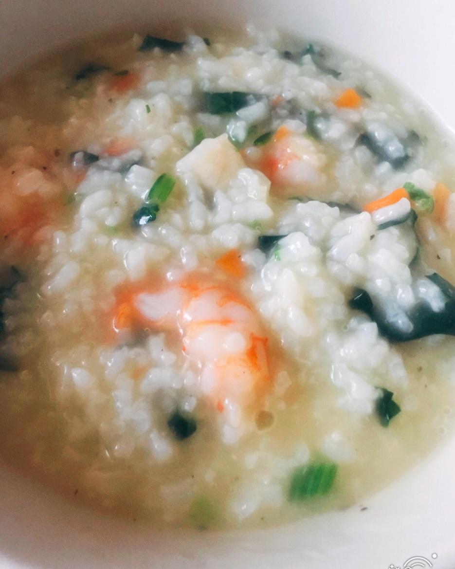 鲜虾砂锅粥