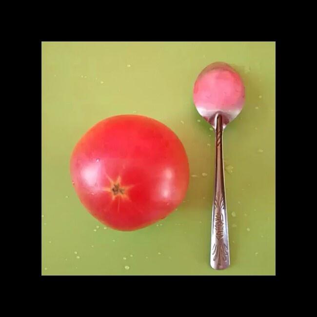 剥番茄皮的做法 步骤1