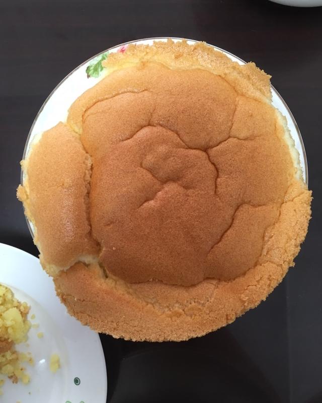 烤箱做蛋糕（戚风蛋糕的做法）