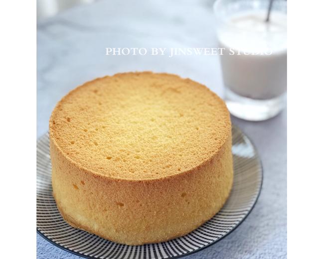 最简单并且很好吃的戚风蛋糕的做法