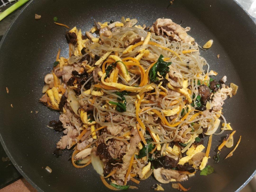 堂妈小厨——简易韩式炒杂菜