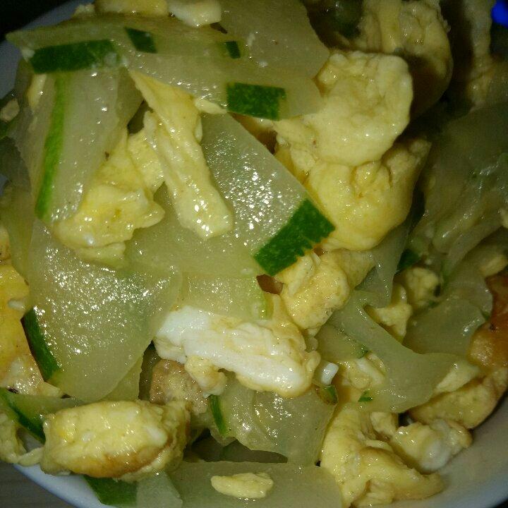 鸭蛋炒黄瓜