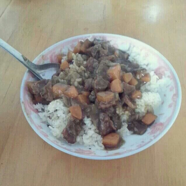 咖喱牛肉饭