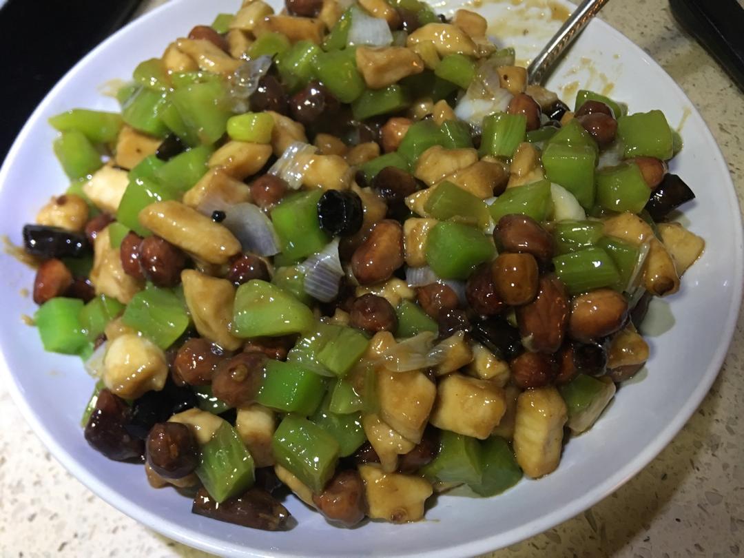 宫保鸡丁！最正宗最讲究的做法！