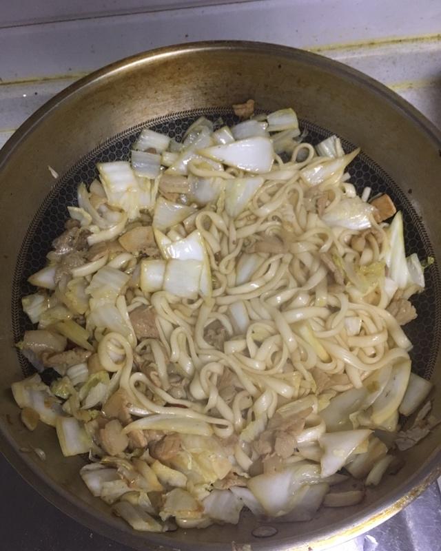 白菜炒肉