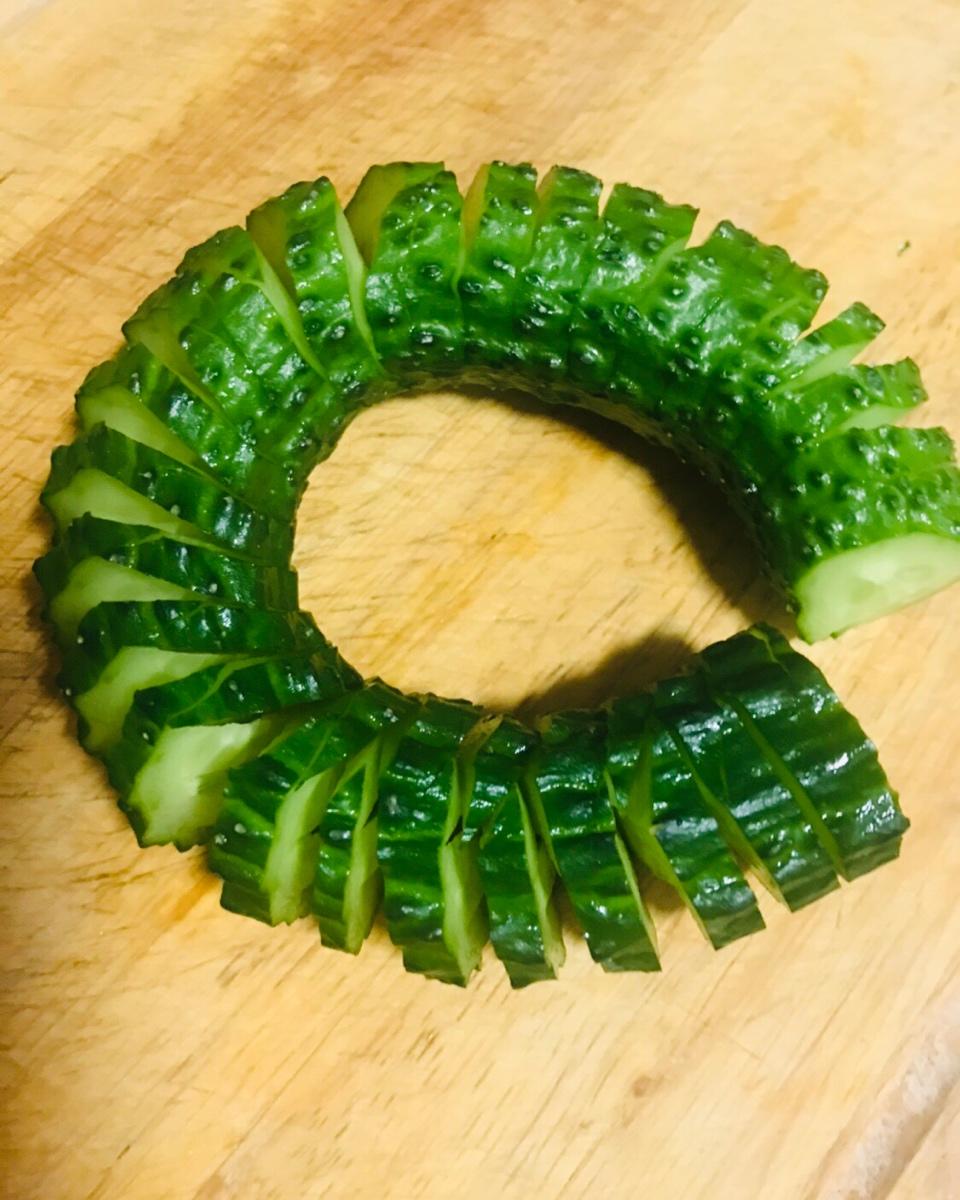 桃子v587做的蓑衣黄瓜