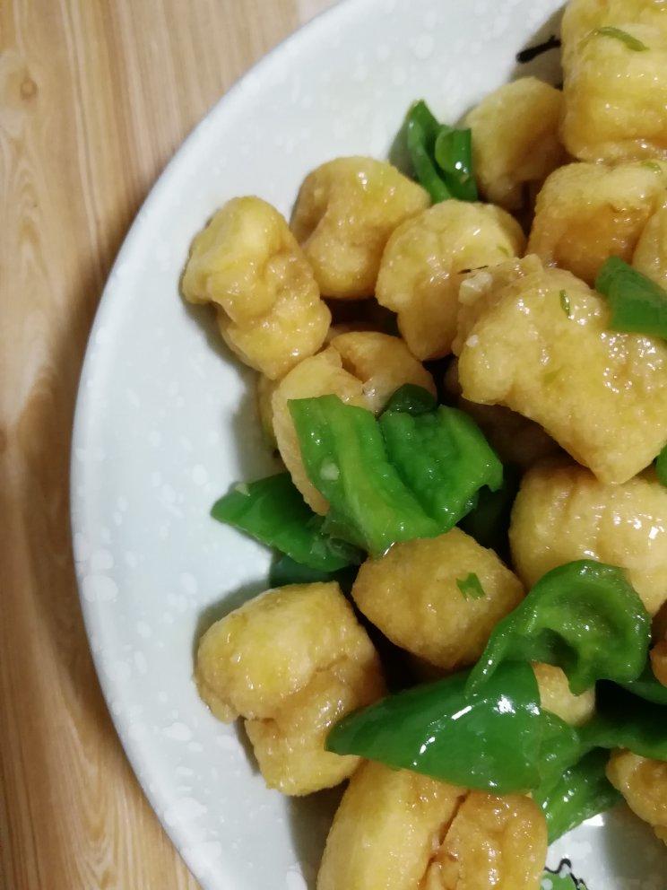 青椒油豆腐