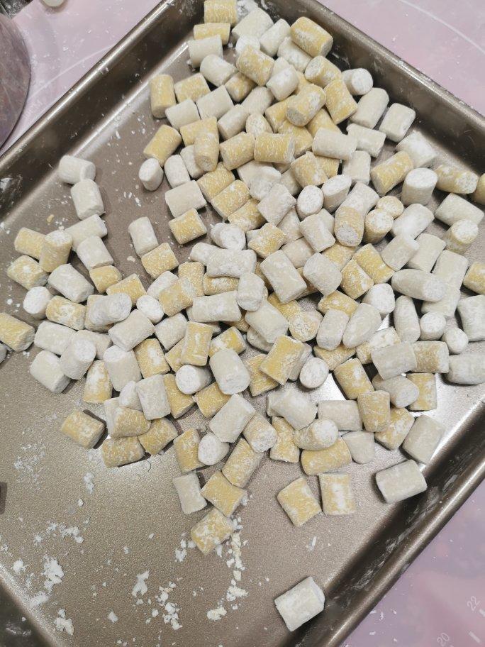 自制三色芋圆1⃣️（附上窍门详细比例）