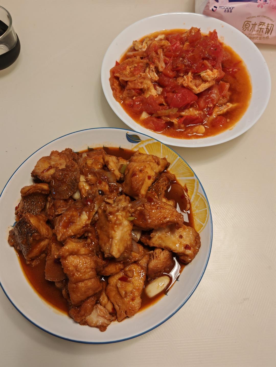 适合孩子吃的下饭菜：酱汁焖鱼
