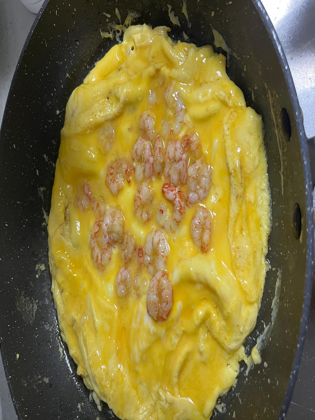 港式茶餐厅滑蛋虾仁饭