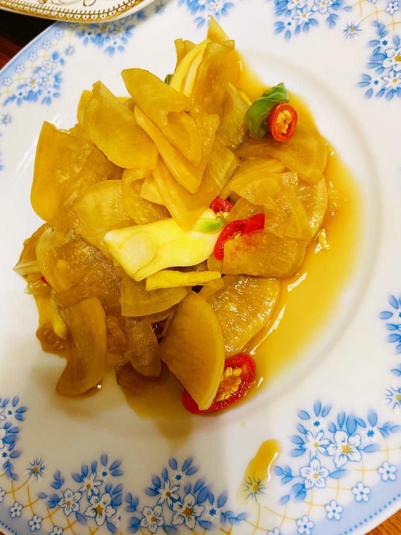 三步爽口酸酸辣辣腌萝卜片小咸菜