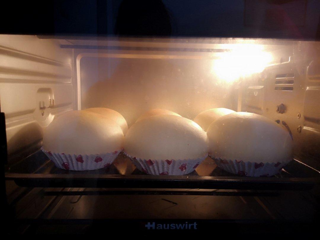 鲜奶油小餐包（一次发酵）