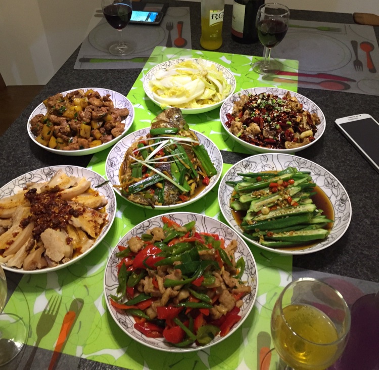 偶数的空格空做的简单的晚餐