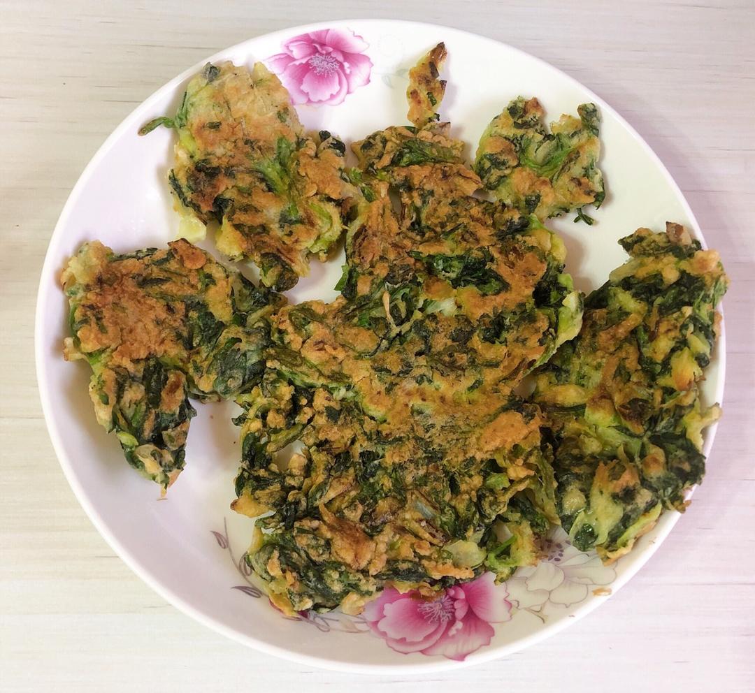 菠菜虾皮鸡蛋饼