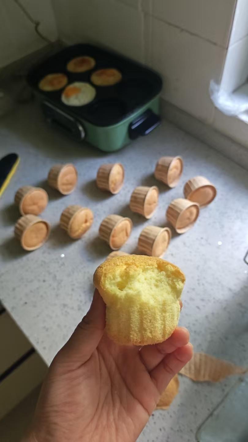 纸杯蛋糕 8寸戚风蛋糕的量