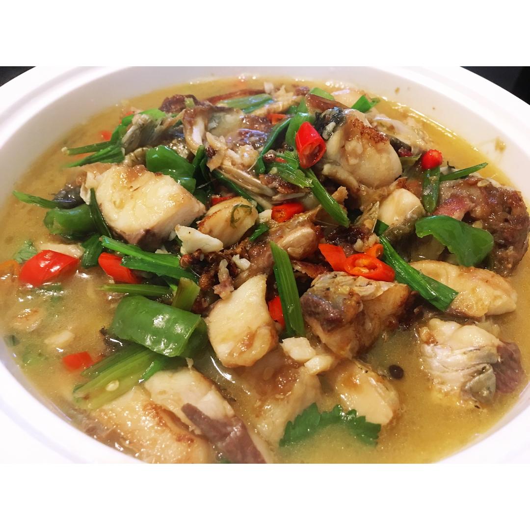 美味的家常炒鱼鱼鱼