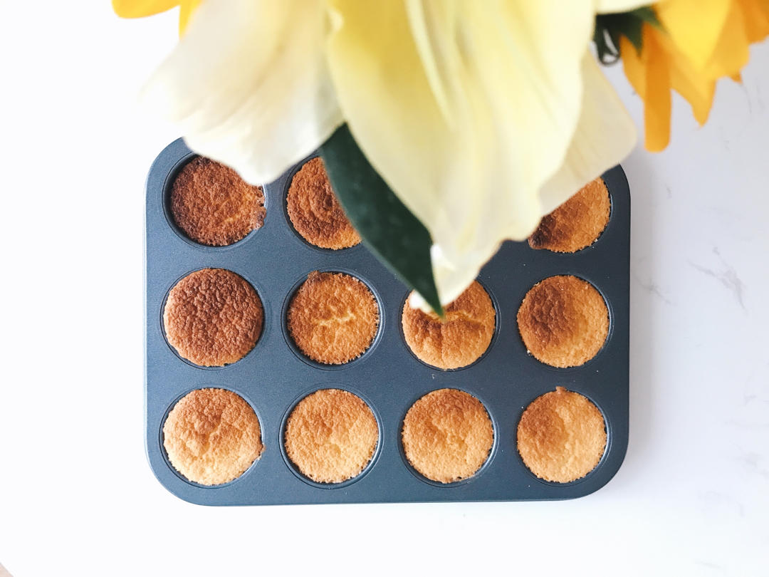 不加一滴油的老蛋糕（只需三样原材料）