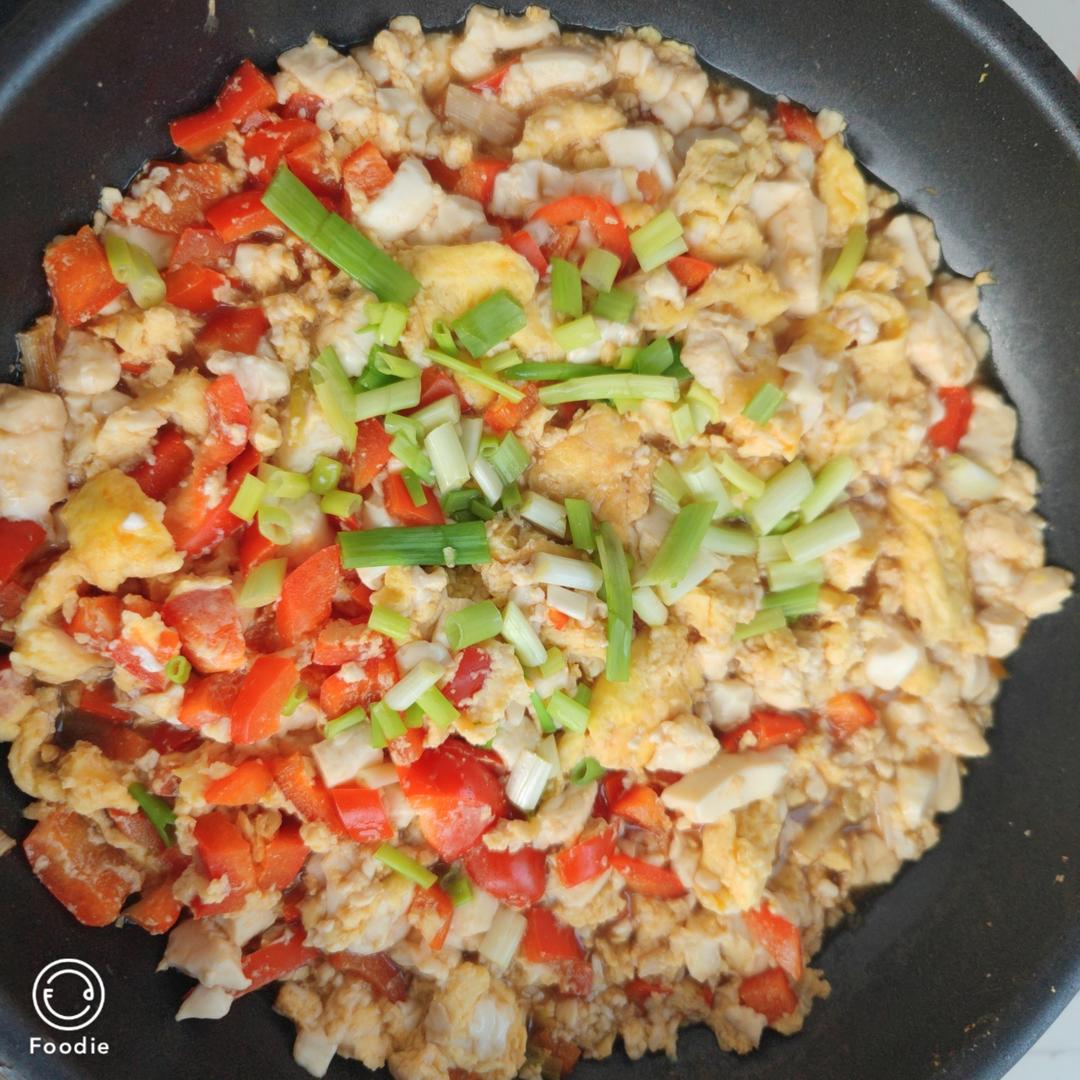 鸡蛋抱内脂豆腐