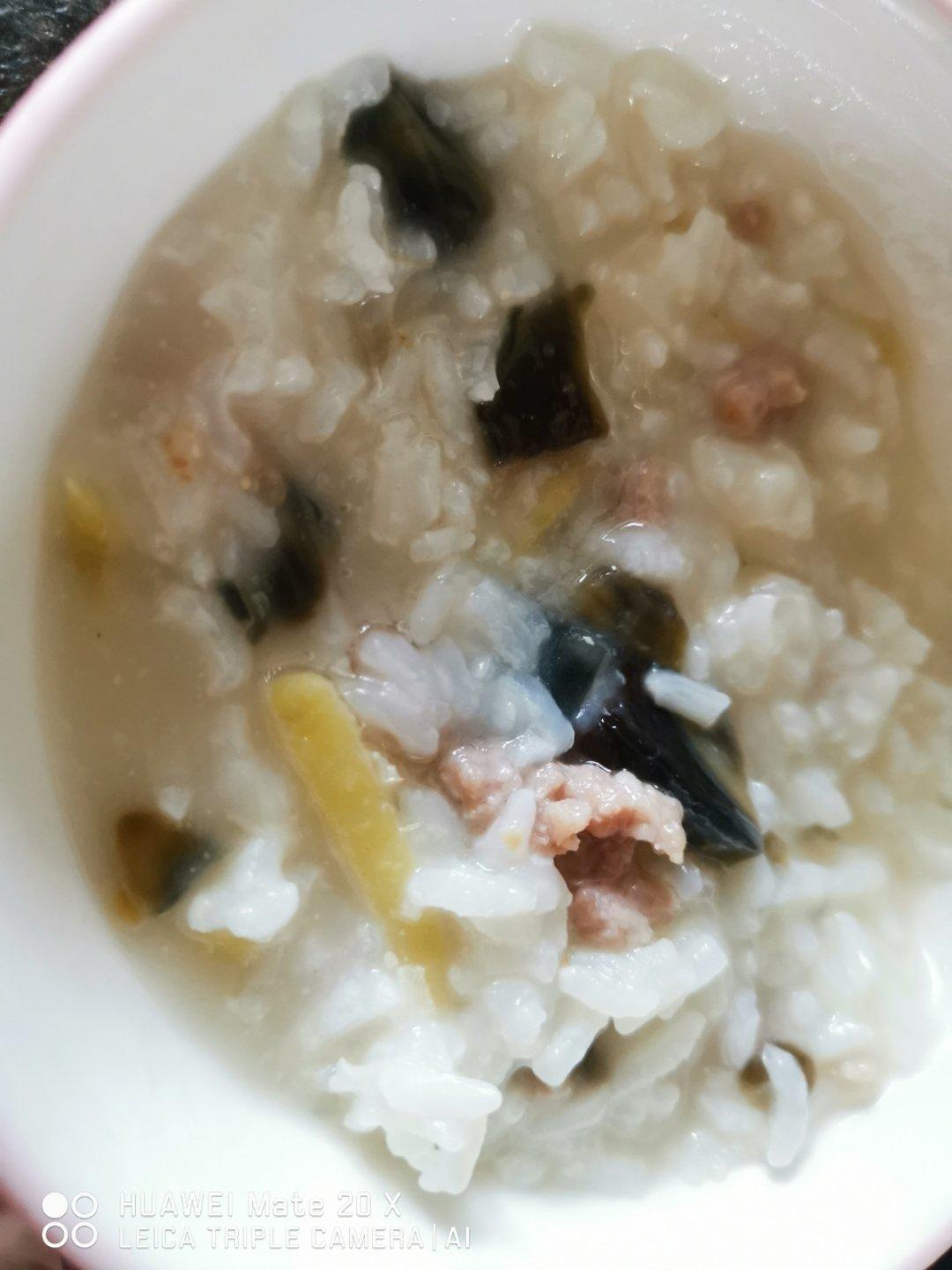 堂妈小厨——超好喝的皮蛋瘦肉粥