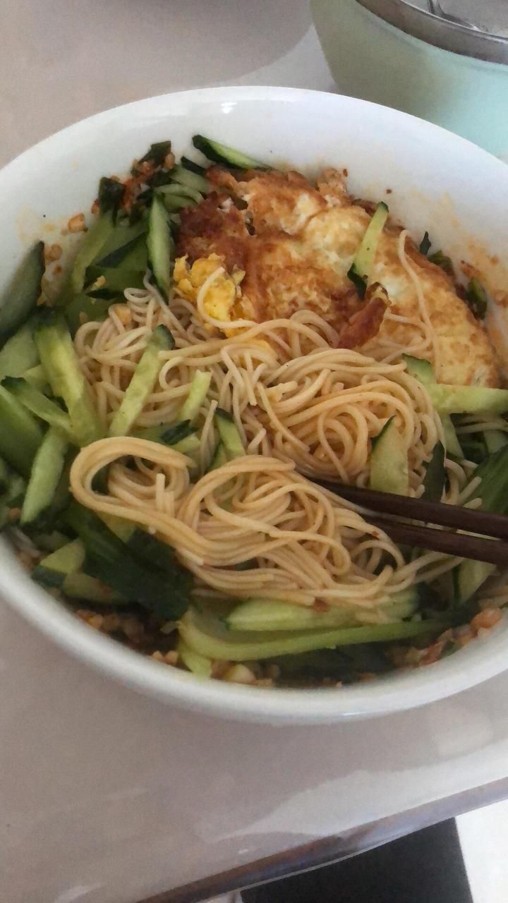 巨好吃㊙️酸辣凉拌面❗️十分钟搞定，简单快手❗️