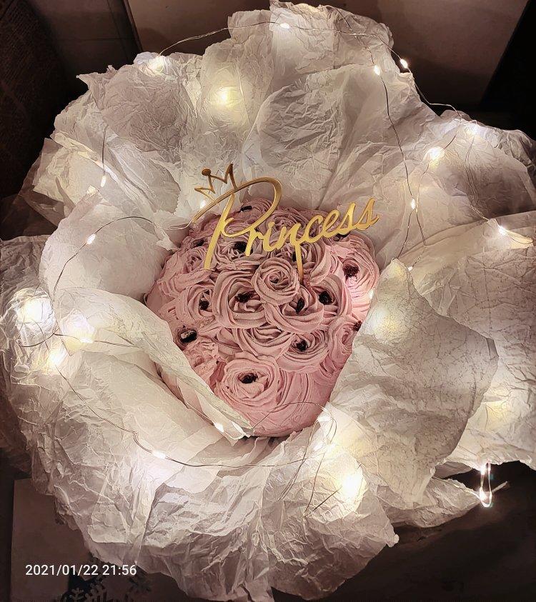 蛋糕裱花—简单花束蛋糕