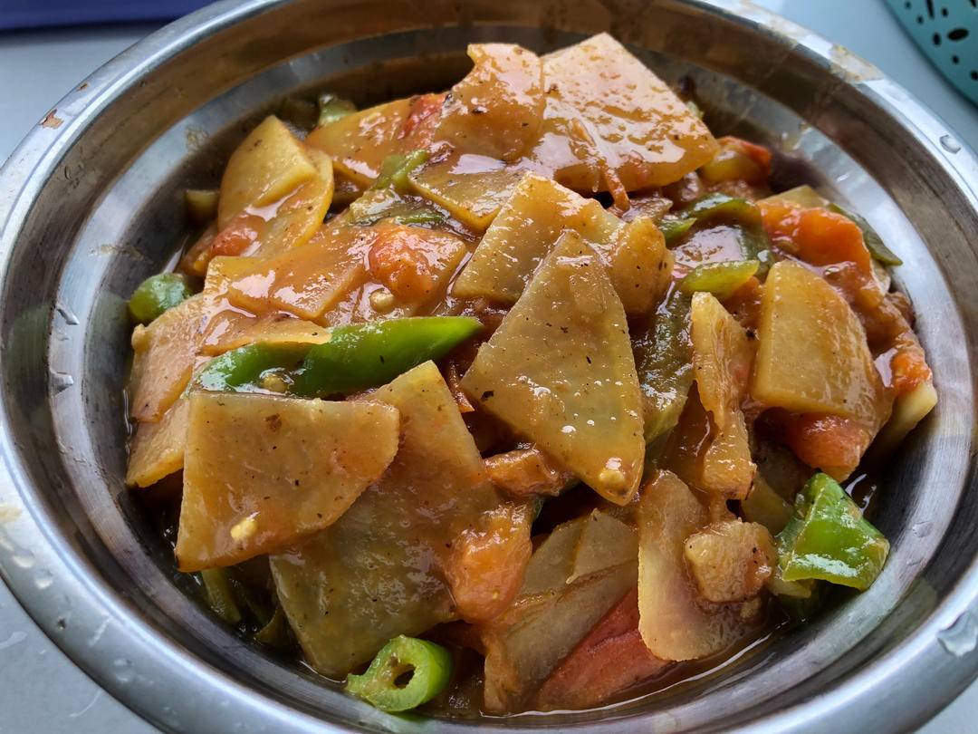 超级下饭菜红绿灯（番茄辣椒炒土豆）