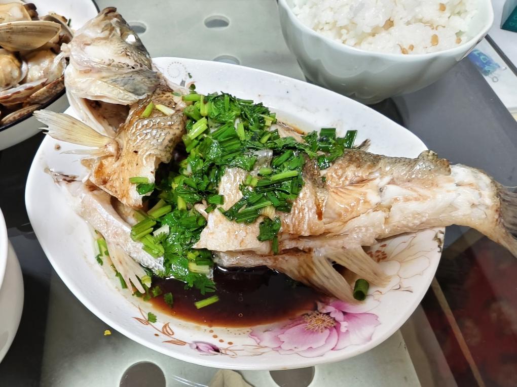 清蒸鲈鱼