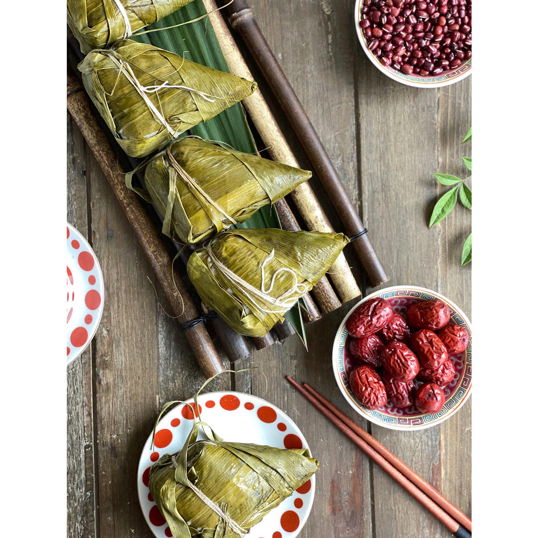 梅干菜蛋黄肉粽