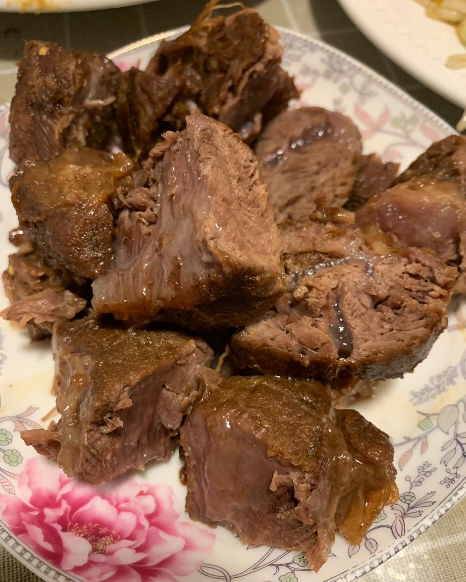 卤牛肉