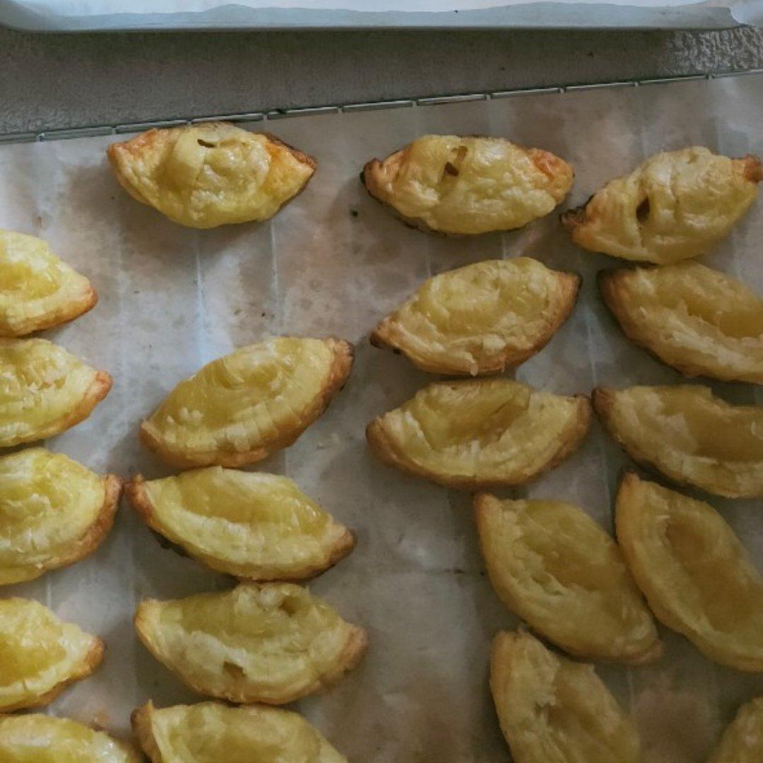 巧用蛋挞皮做各种酥派（榴莲酥 苹果派 凤梨酥 红豆酥 香芋酥 叉烧酥……）