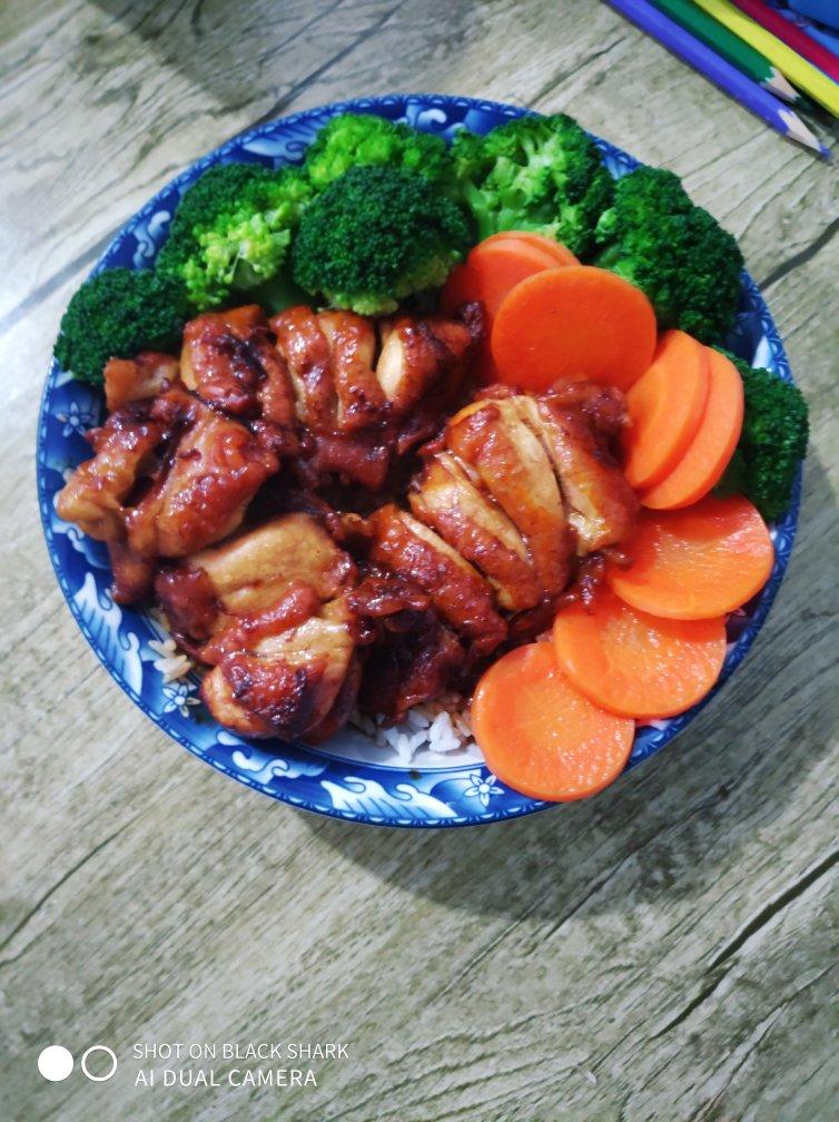 照烧鸡腿饭