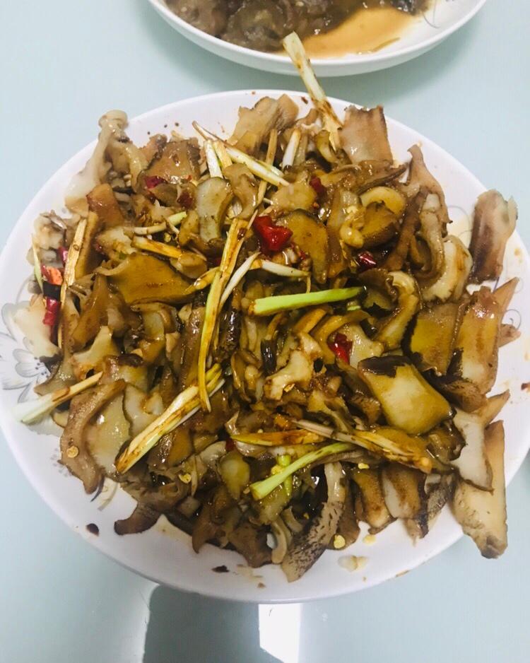 油泼螺片