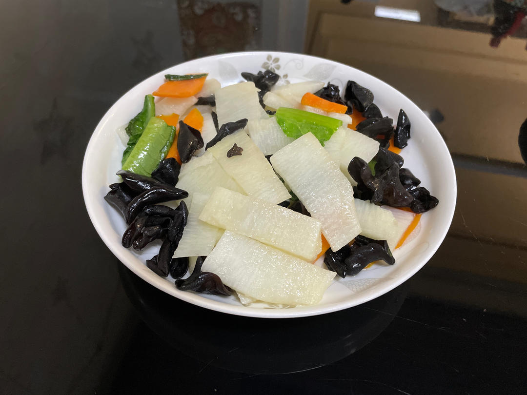 厨师长教你：“山药炒木耳”的家常做法，清爽解腻，营养美味