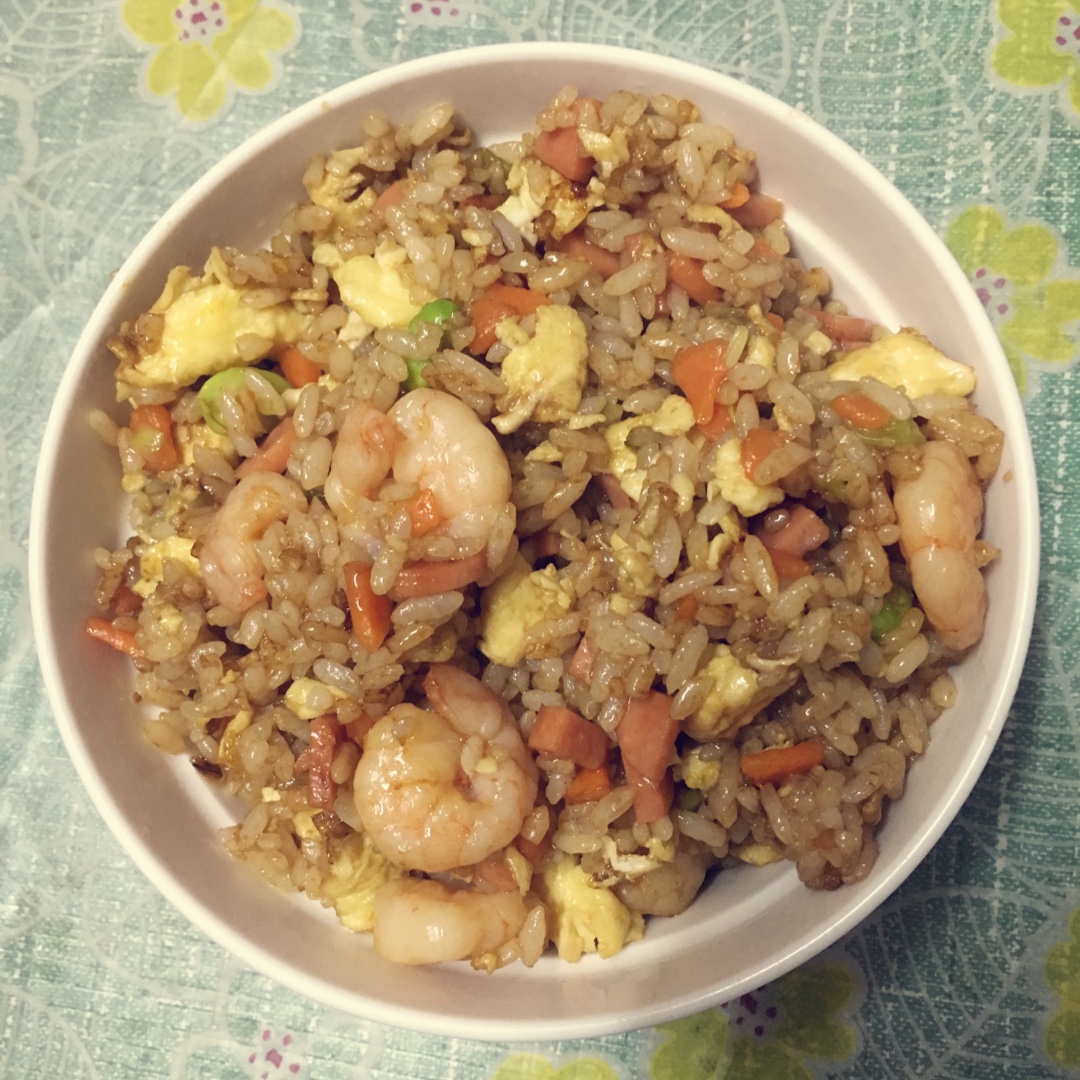 虾仁炒饭