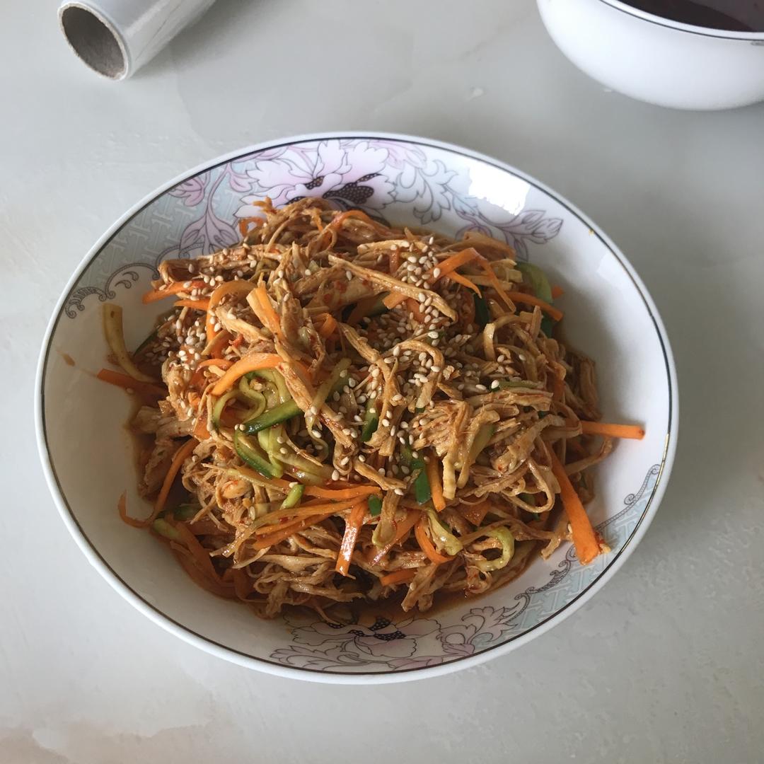 凉拌菜谱4⃣️-凉拌鸡丝（酸辣爽口，开胃小菜）