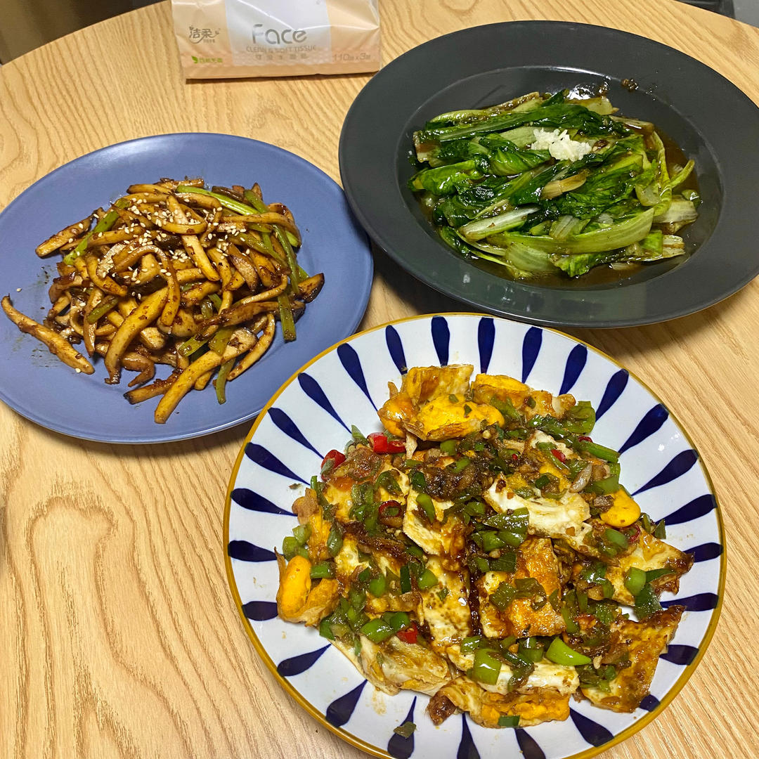 干煸手撕杏鲍菇