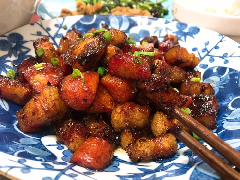 胡萝卜红烧肉