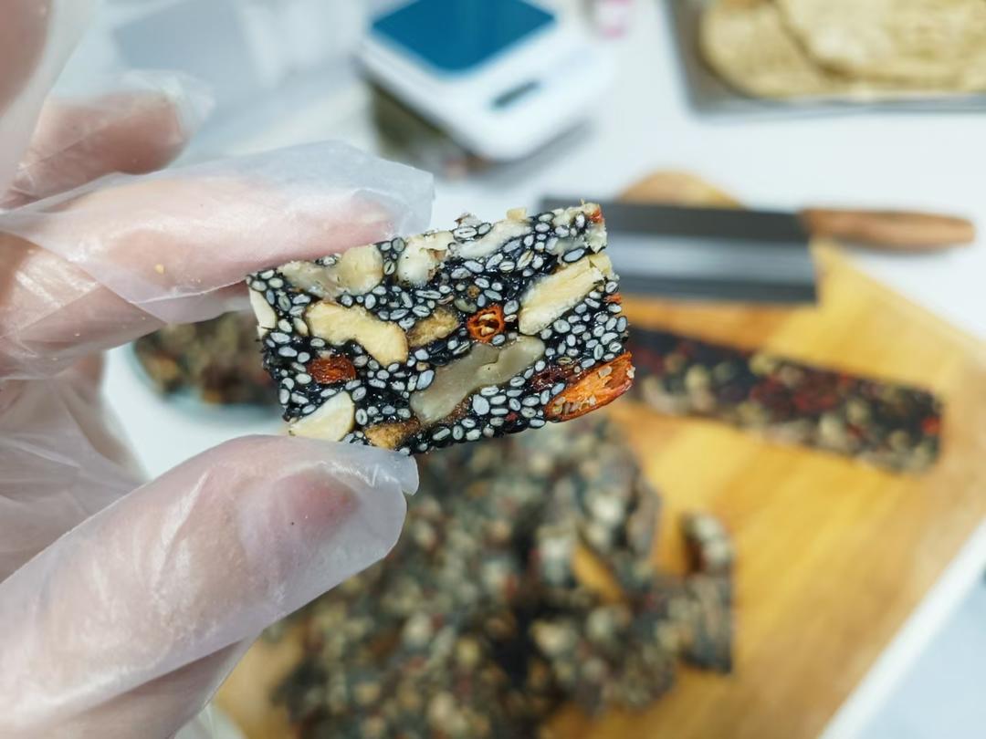 私房爆单🔥黑芝麻核桃营养糕零失败配方