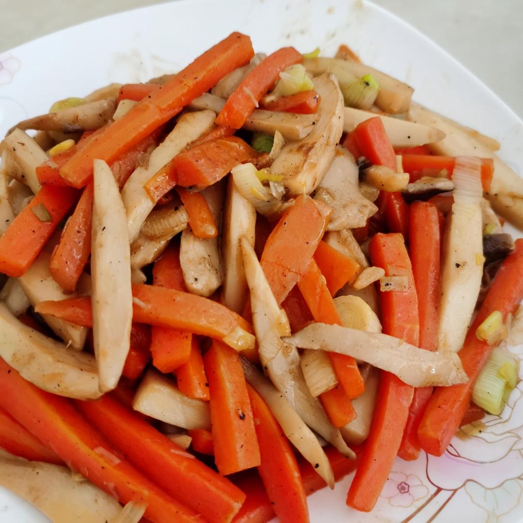 爆炒杏鲍菇