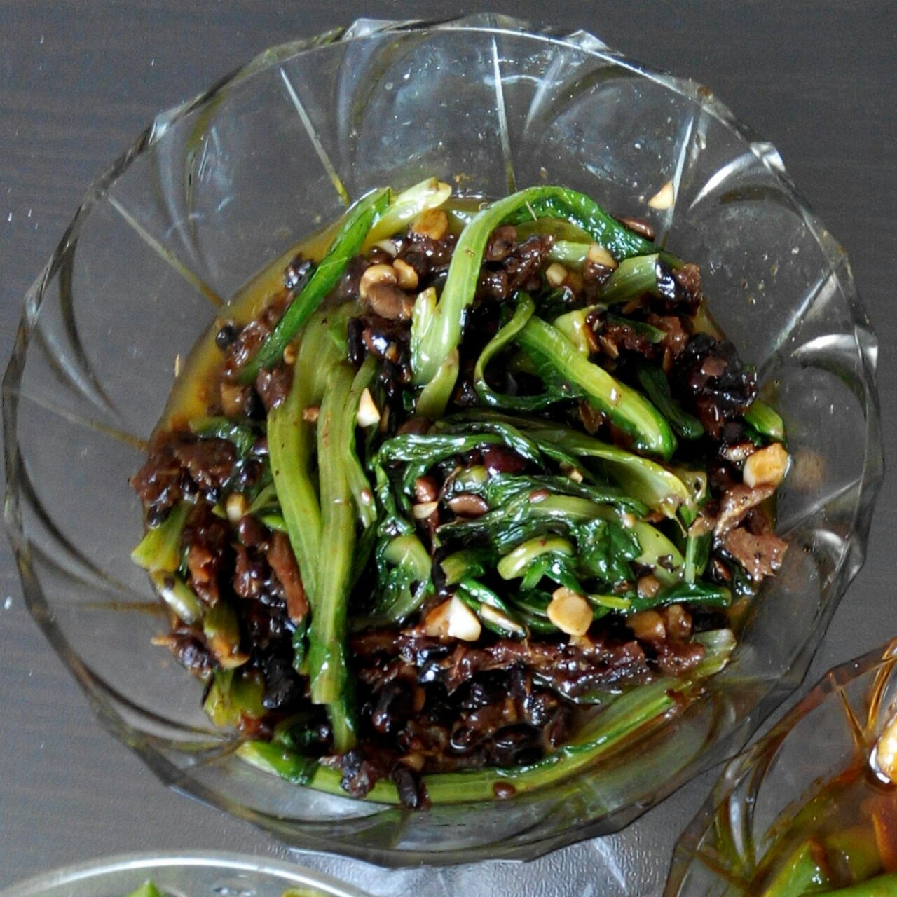 豆豉鲮鱼油麦菜