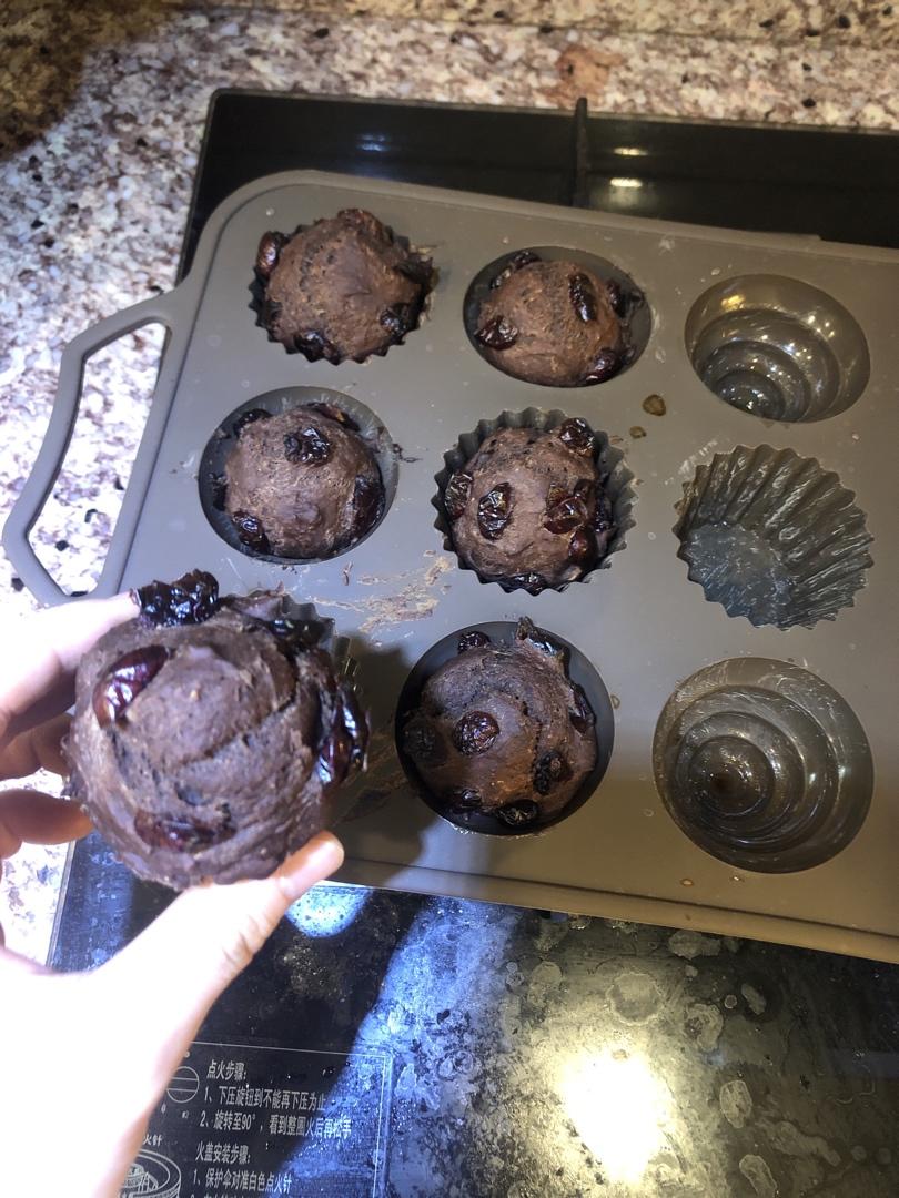 无油无糖超健康的香蕉🍌可可🍫全麦马芬蛋糕